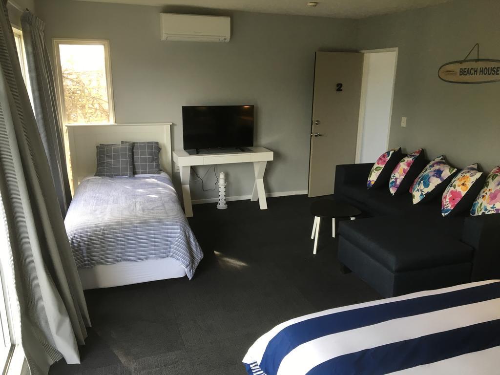 Sandy Feet Accommodation Christchurch Exterior photo